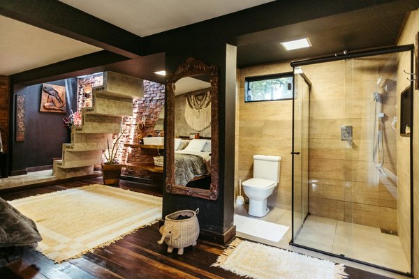 Quels sont les meilleurs endroits pour observer les oiseaux migrateurs dans le parc national de Kakadu, Australie?